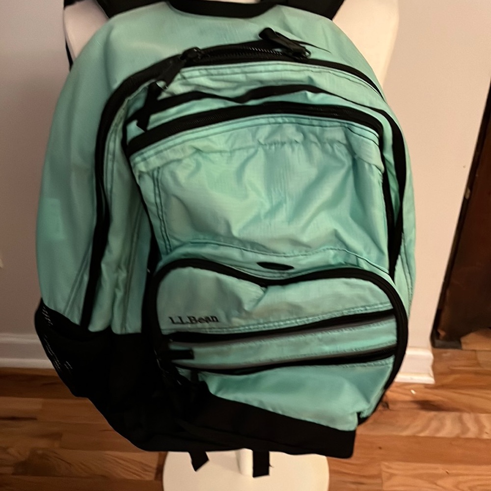 L L Bean backpack. Excellent condition 18 L x 14W - 5inches expansion